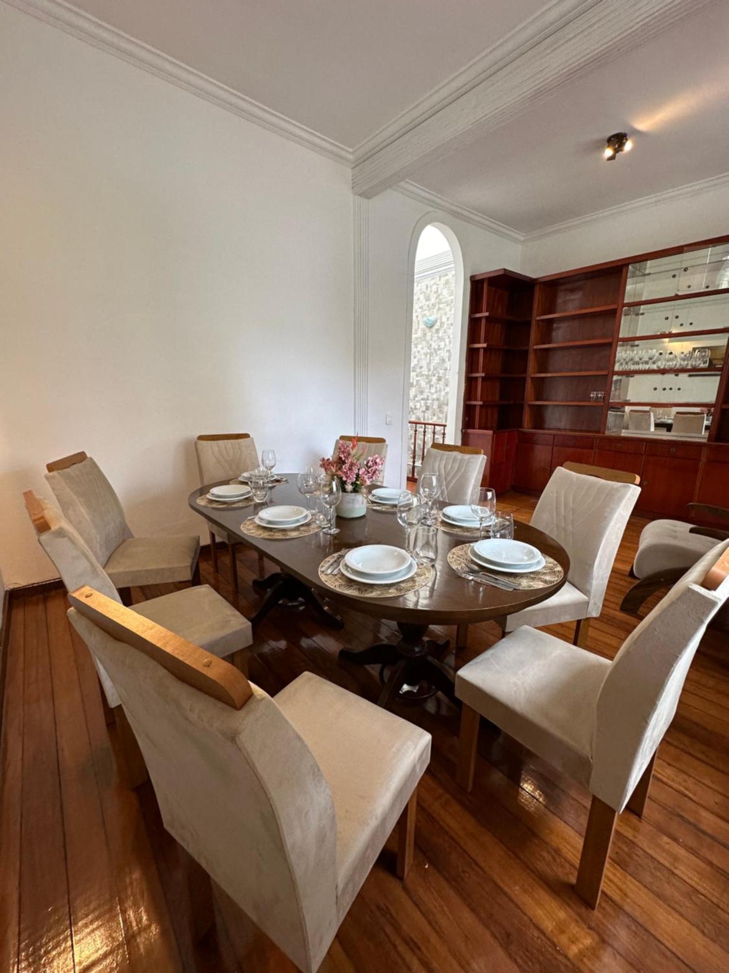 Apartment 7 Persons - 140 M2 - Sambodromo - Lapa - House - Casa - Netflix *