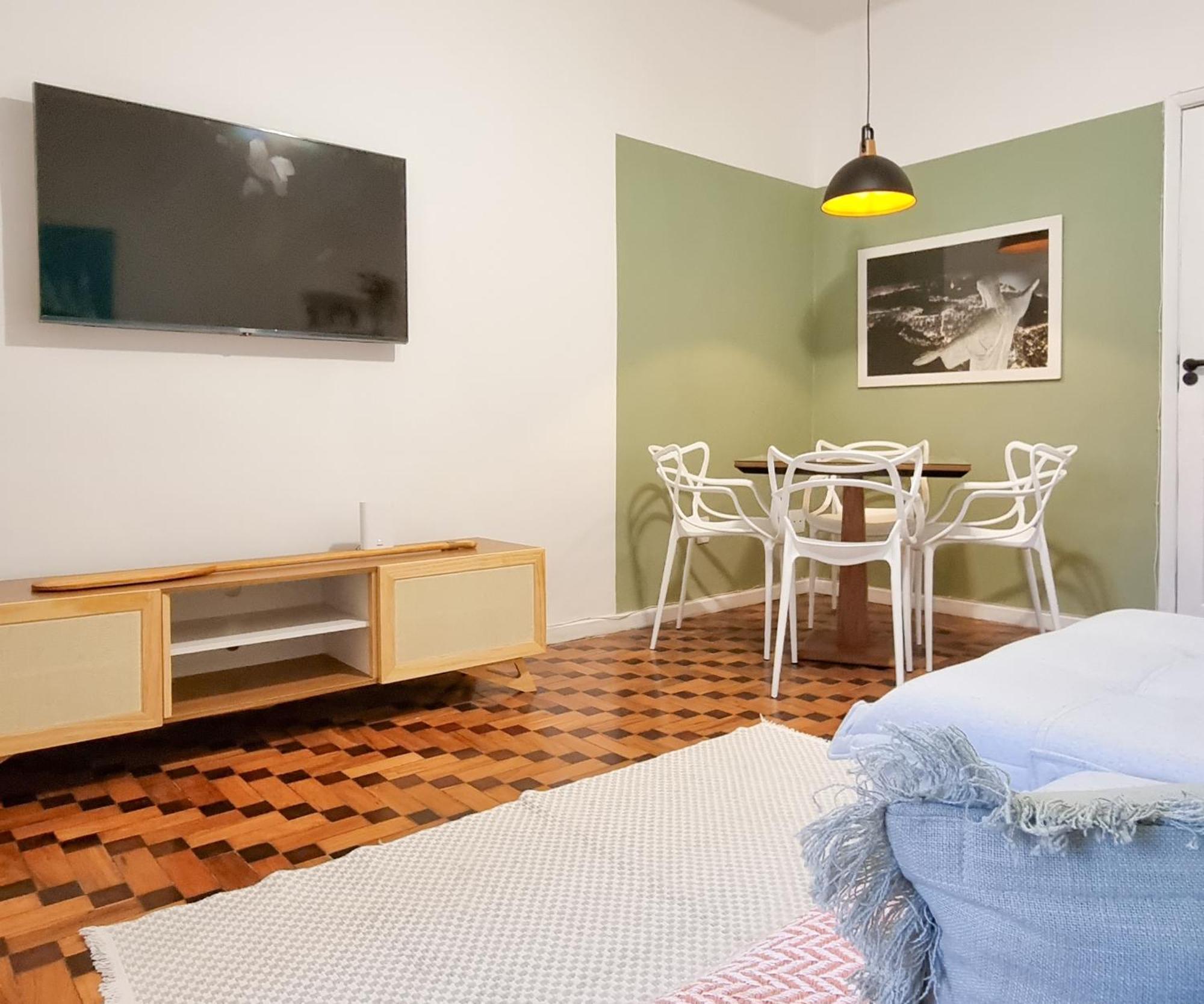 Apartamento Ape Rj - Quadra Da Praia De Copacabana Rio de Janeiro