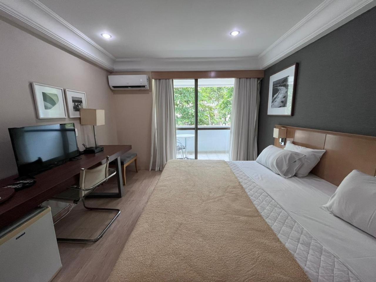 Lobie Barra Da Tijuca Mediterraneo Apartamento