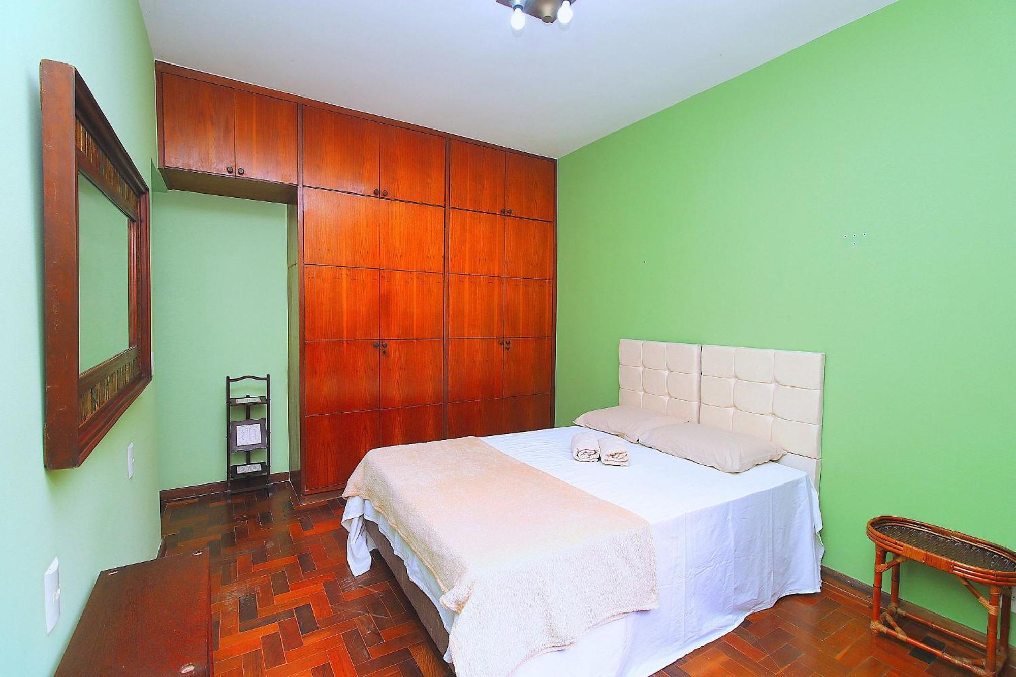 Silencioso 6 Pessoas, 2 Quadras Da Praia, Proximo A Bares, Restaurantes E Metro Apartment Rio de Janeiro
