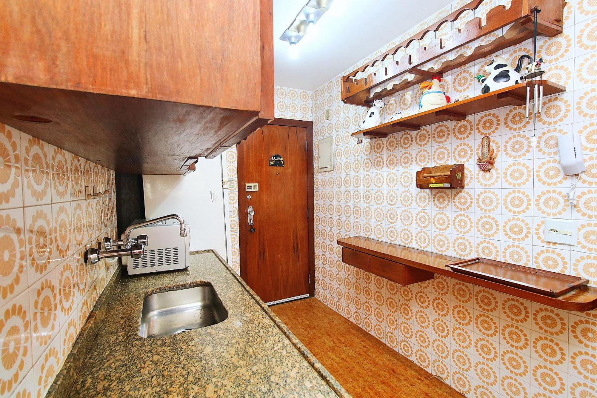 Apartment Silencioso 6 Pessoas, 2 Quadras Da Praia, Proximo A Bares, Restaurantes E Metro *