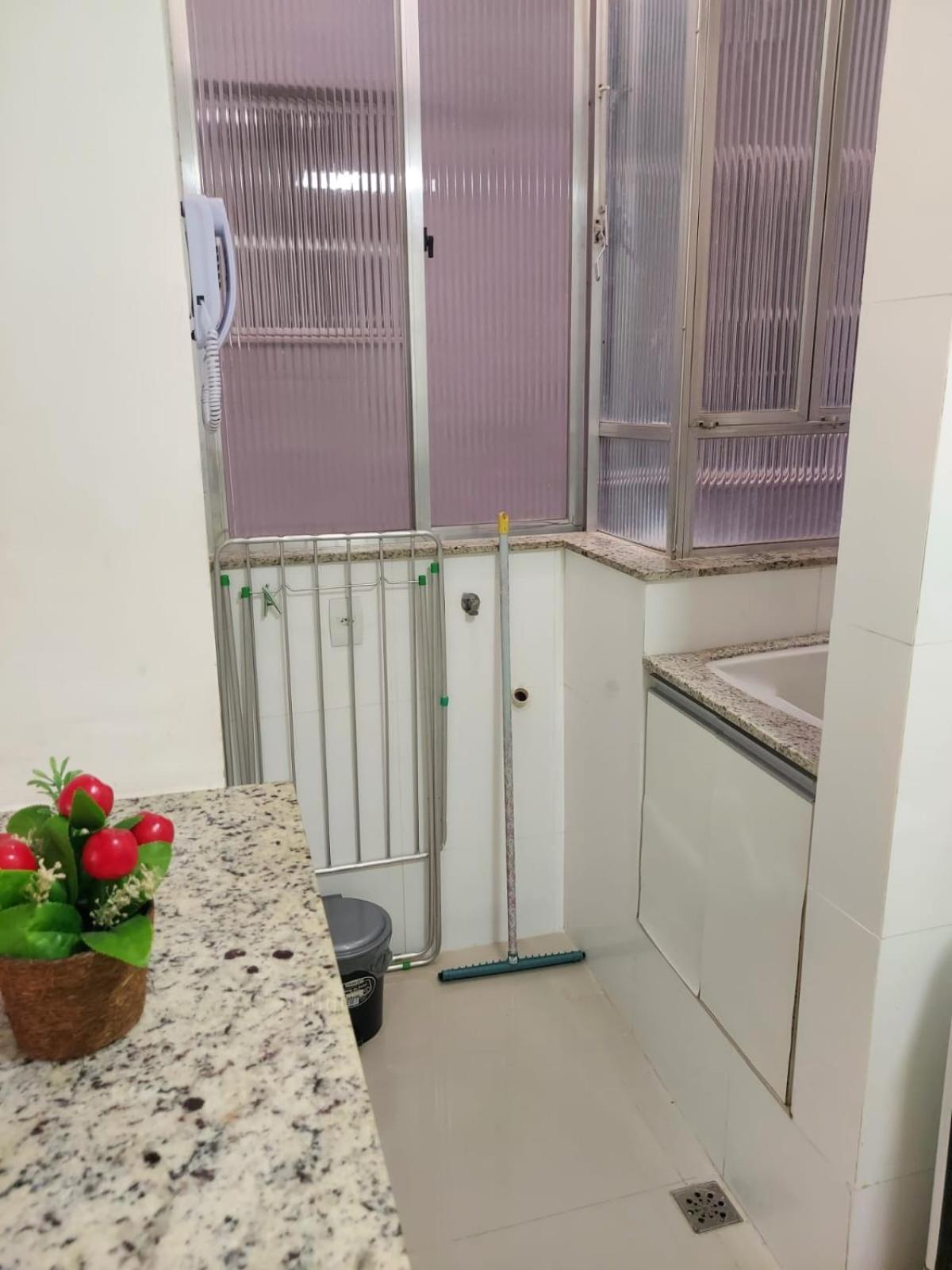 Encantador Em Copacabana A 100m Apartment *