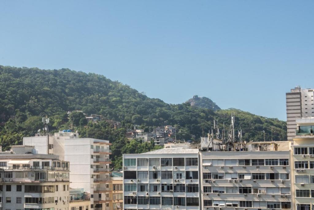 Ilive018-2 Bedroom Penthouse On Copacabana Apartment Rio de Janeiro