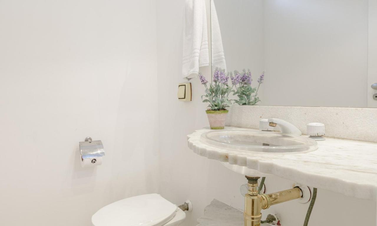 Tabas Espacoso Apto No Leblon Lb0015 Apartamento *