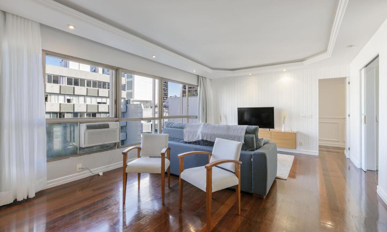 Apartamento Tabas Espacoso Apto No Leblon Lb0015 Rio de Janeiro