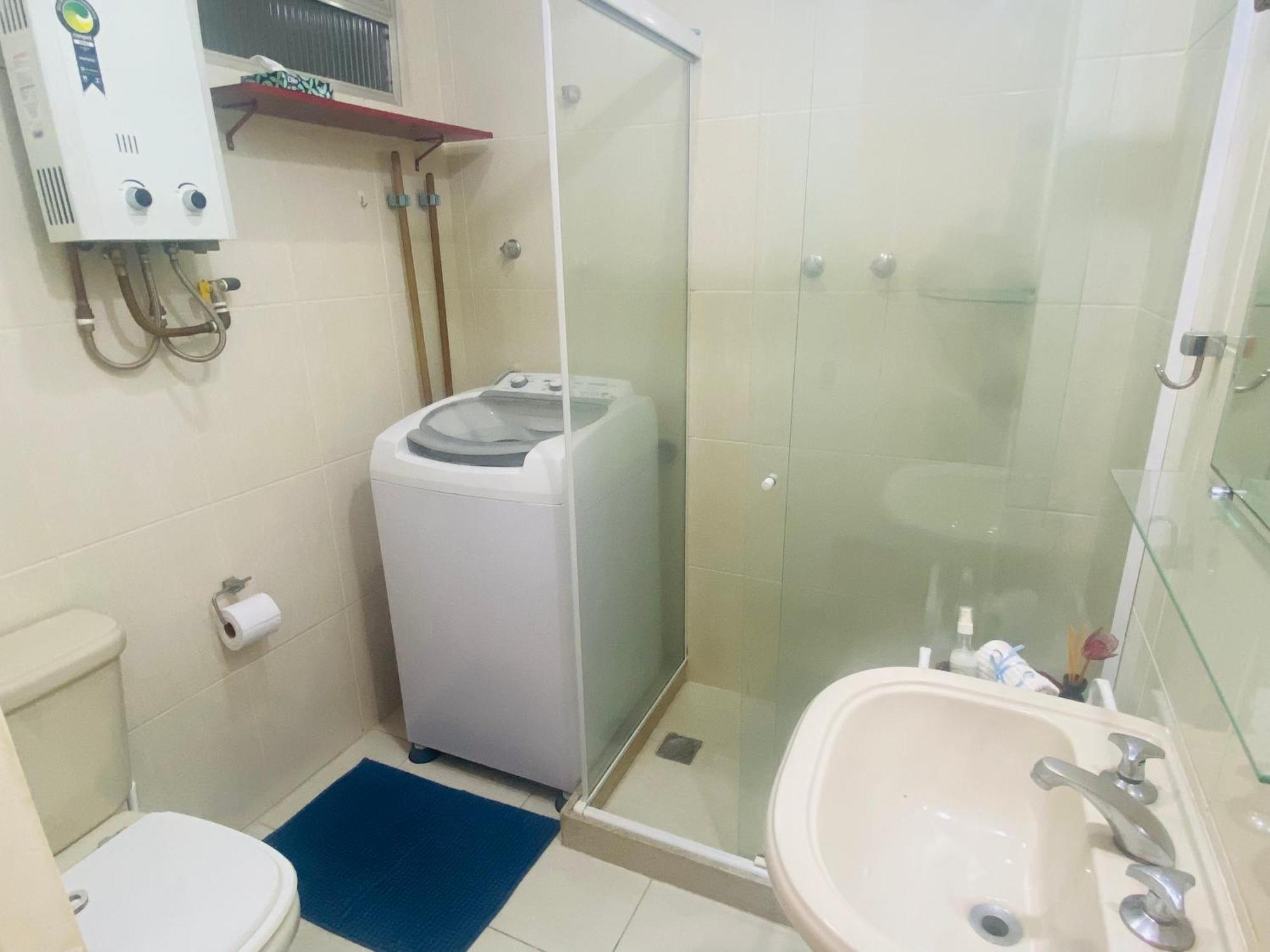 Copacabana: Beachside Comfort With Air Con & Wi-fi Apartamento Rio de Janeiro