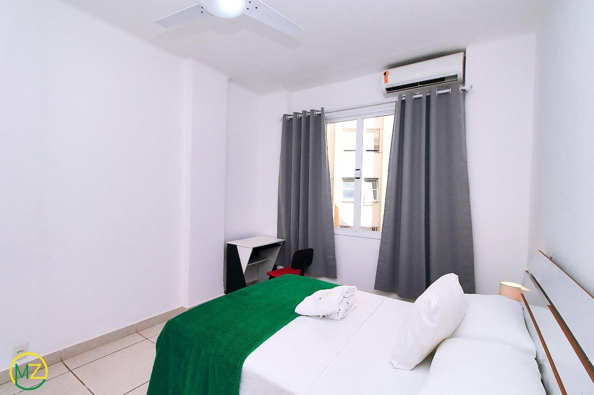 Apartamento Otimo 2 Quartos Na Quadra Da 6 Pessoas *