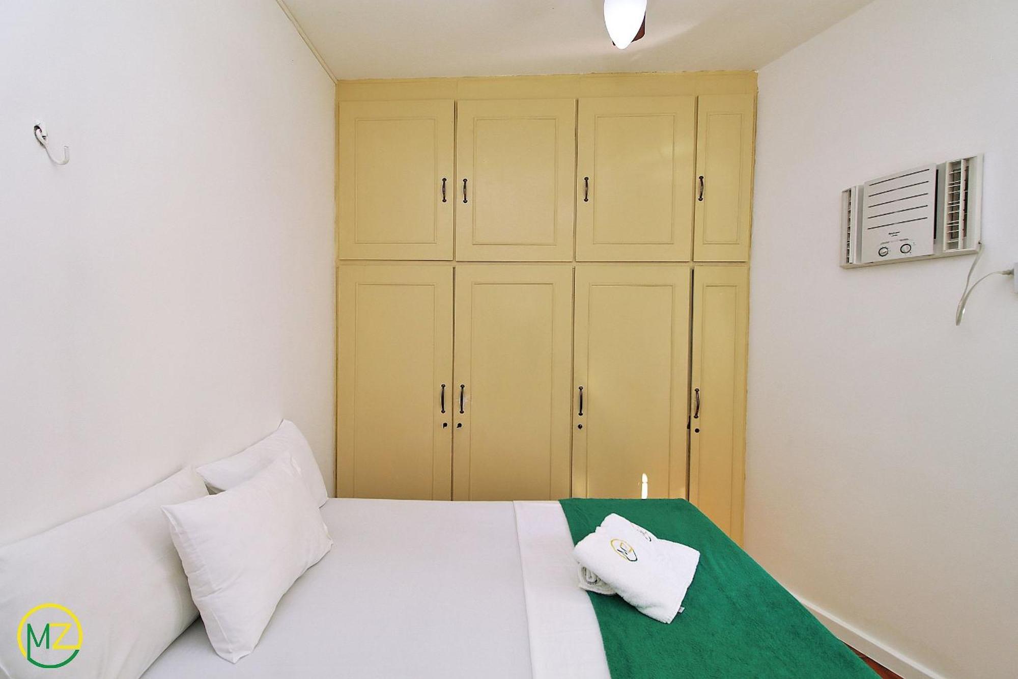 Sala E 2 Quartos Econômico No Posto 5 Em Copacabana