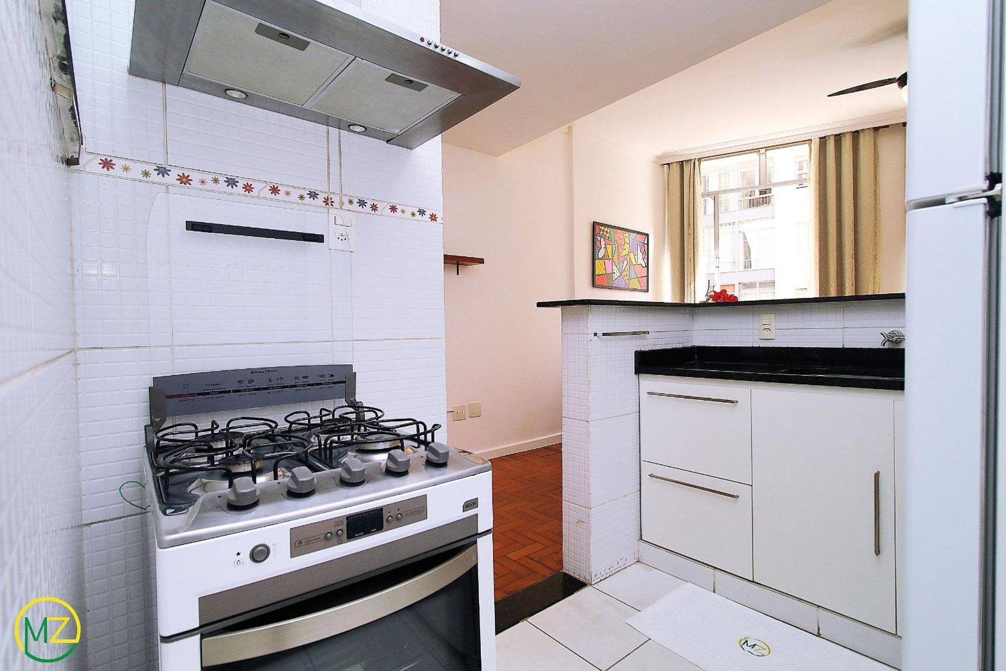 Sala E 2 Quartos Econômico No Posto 5 Em Copacabana Apartamento Rio de Janeiro