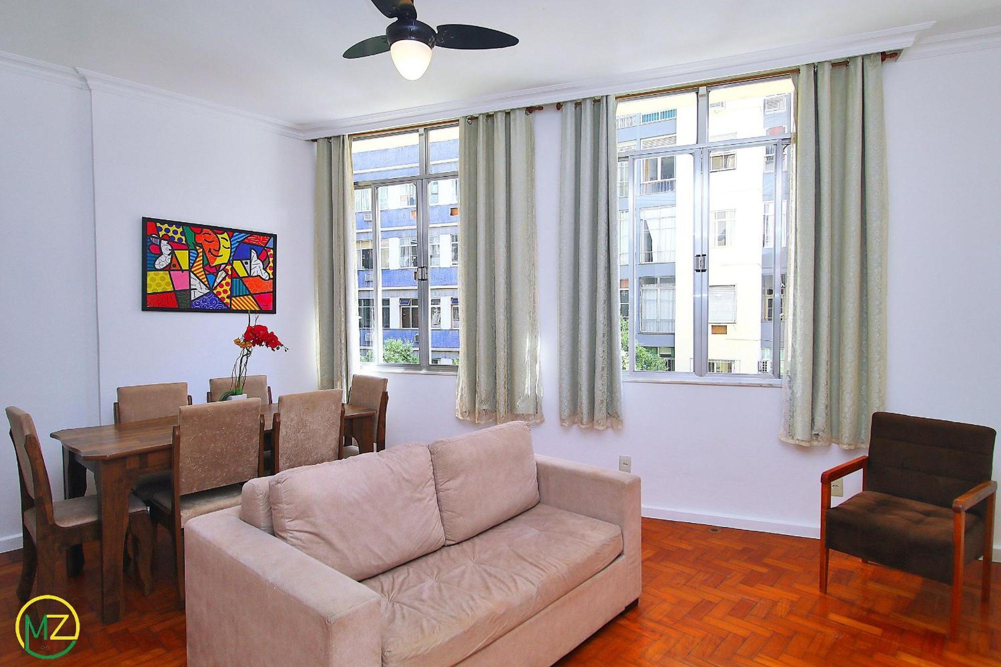 Sala E 2 Quartos Econômico No Posto 5 Em Copacabana Apartamento *