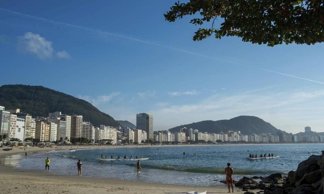 Flat Copacabana Quadra Da Praia 907 *