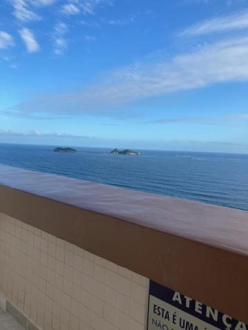 Apartamento Lindo Apto De 2 Quartos E 2 Banheiros Sociais No Barramares Com Comercio Proximo, Piscina Aquecida, Quadras, Parquinhos, Brinquedoteca, Emprestimo De Cadeiras E Barracas De Praia, Condominio Em Frente A Praia, Apartamento Limpissimo, Equipado, Tudo N Rio de Janeiro