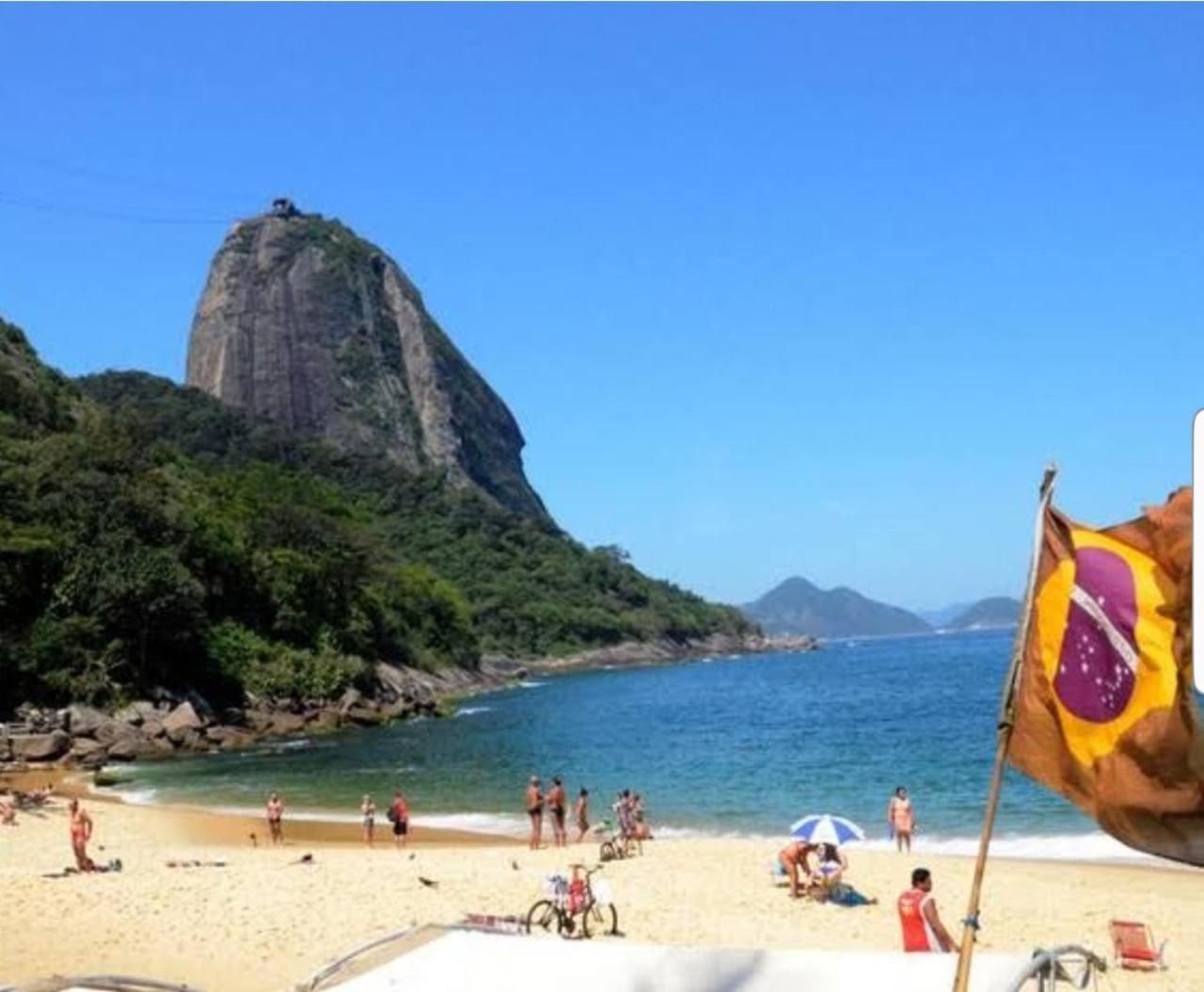 Botafogo *