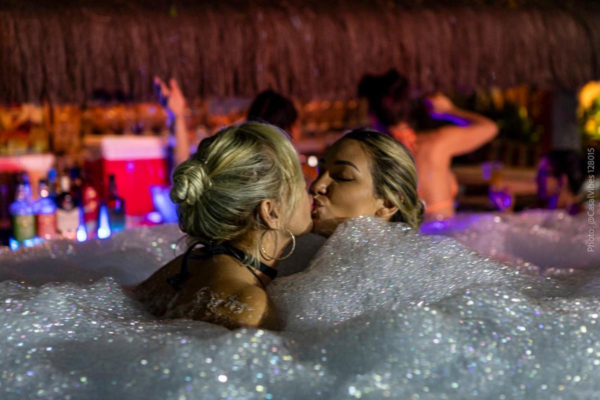 Riozin Liberal - Somente Adultos - Clothing Optional - Lifestyle