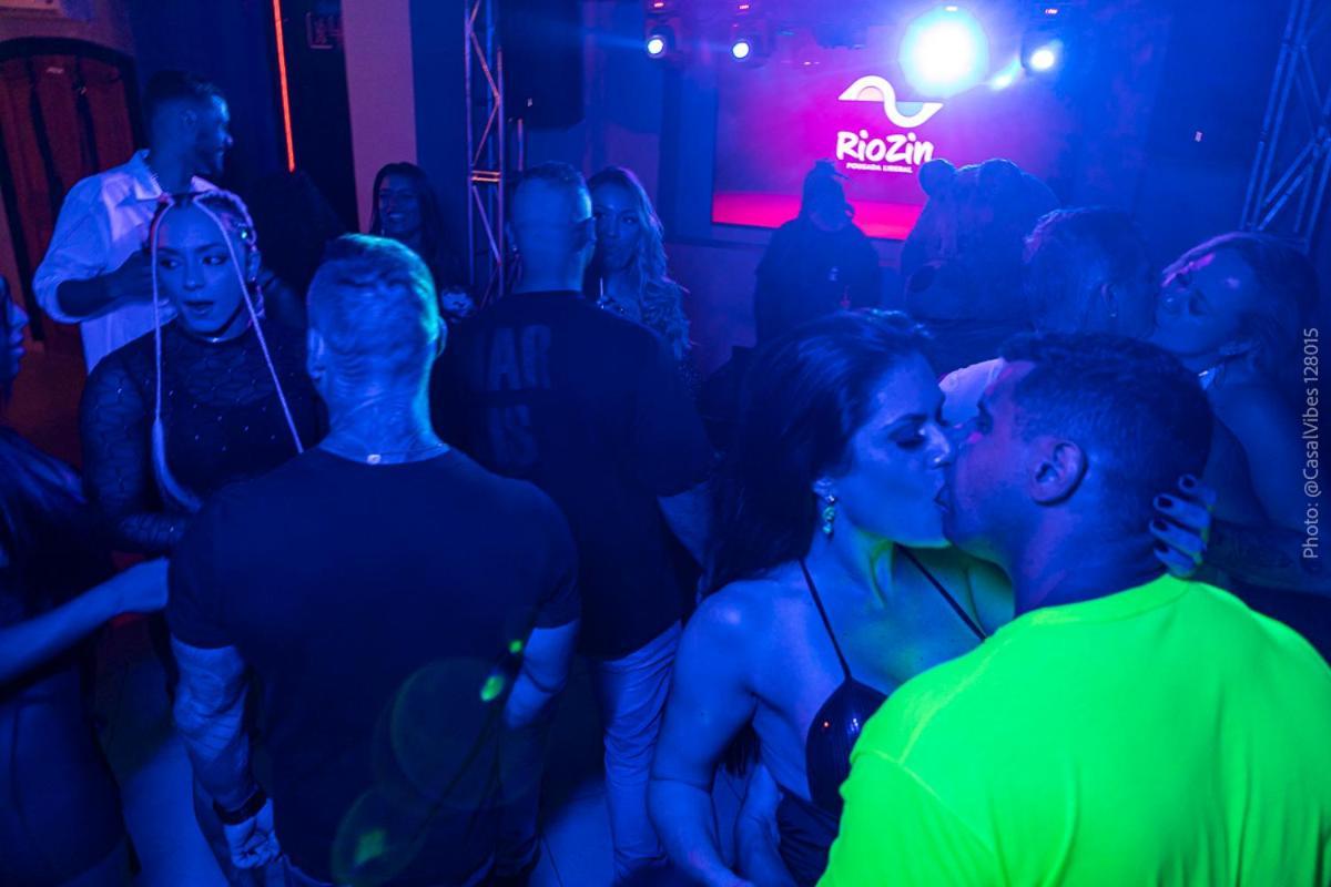 Riozin Liberal - Somente Adultos - Clothing Optional - Lifestyle Estalagem Rio de Janeiro