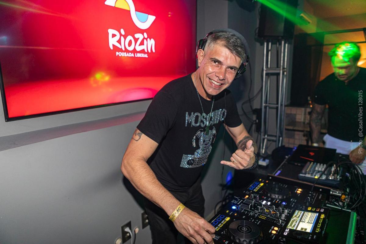 Riozin Liberal - Somente Adultos - Clothing Optional - Lifestyle
