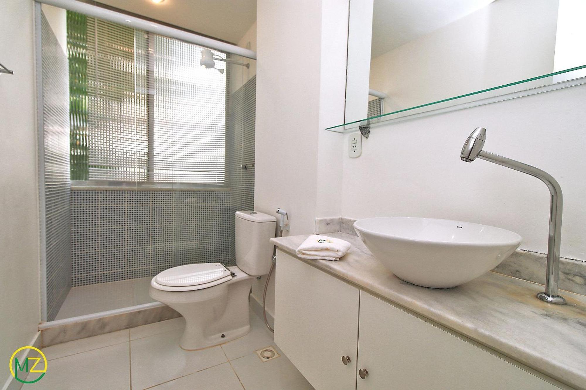 De 2 Quartos Econômico E Espaçoso No Charmoso Bairro Do Leme 8 Pessoas