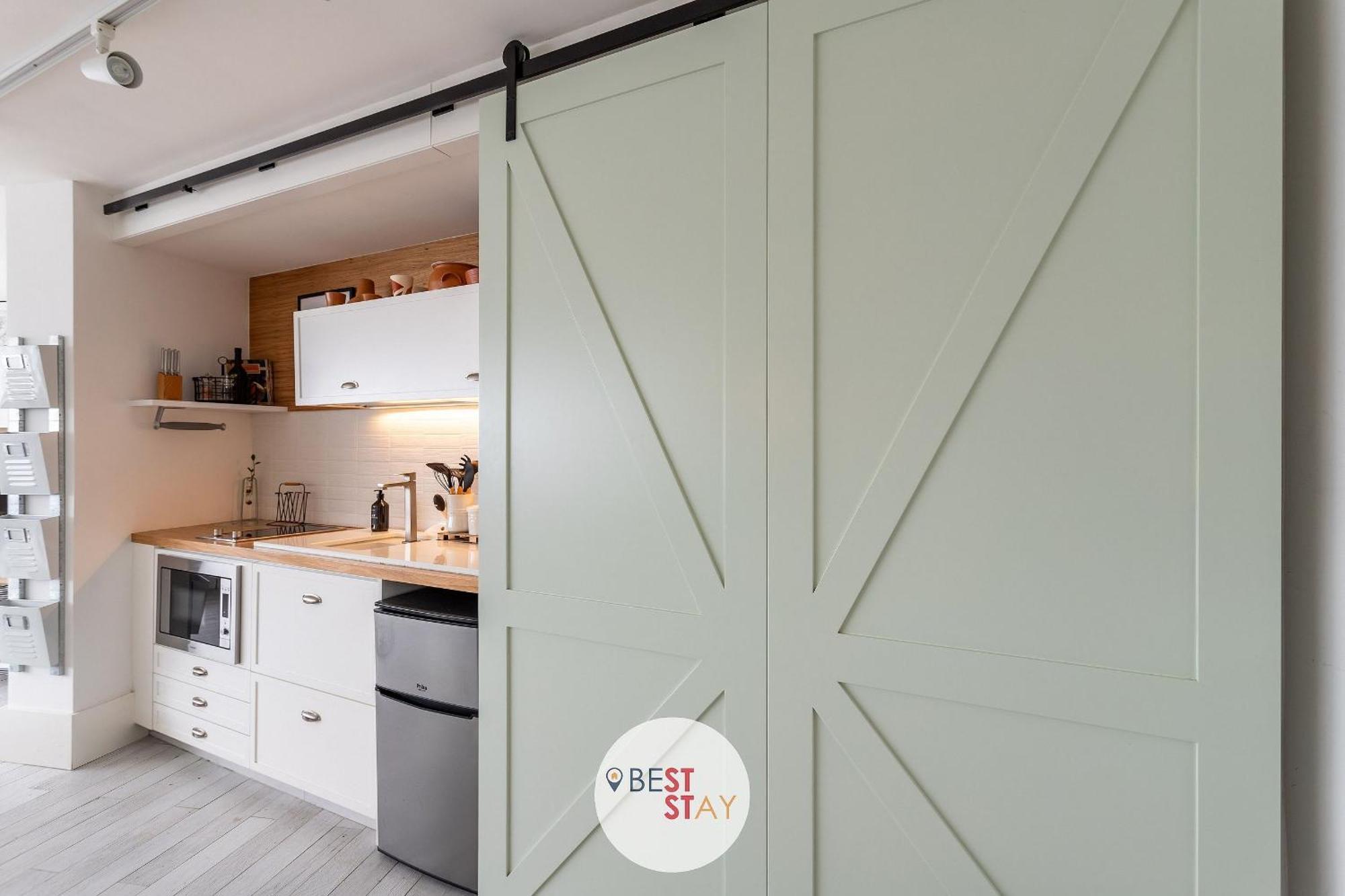 Apartamento No Coração Do Leblon, Com Limpeza Diária Incluída