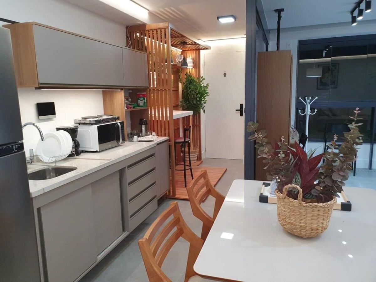 Apartamento Flat Av. Atlantica Em Frente Ao Mar, Estrutura Total *