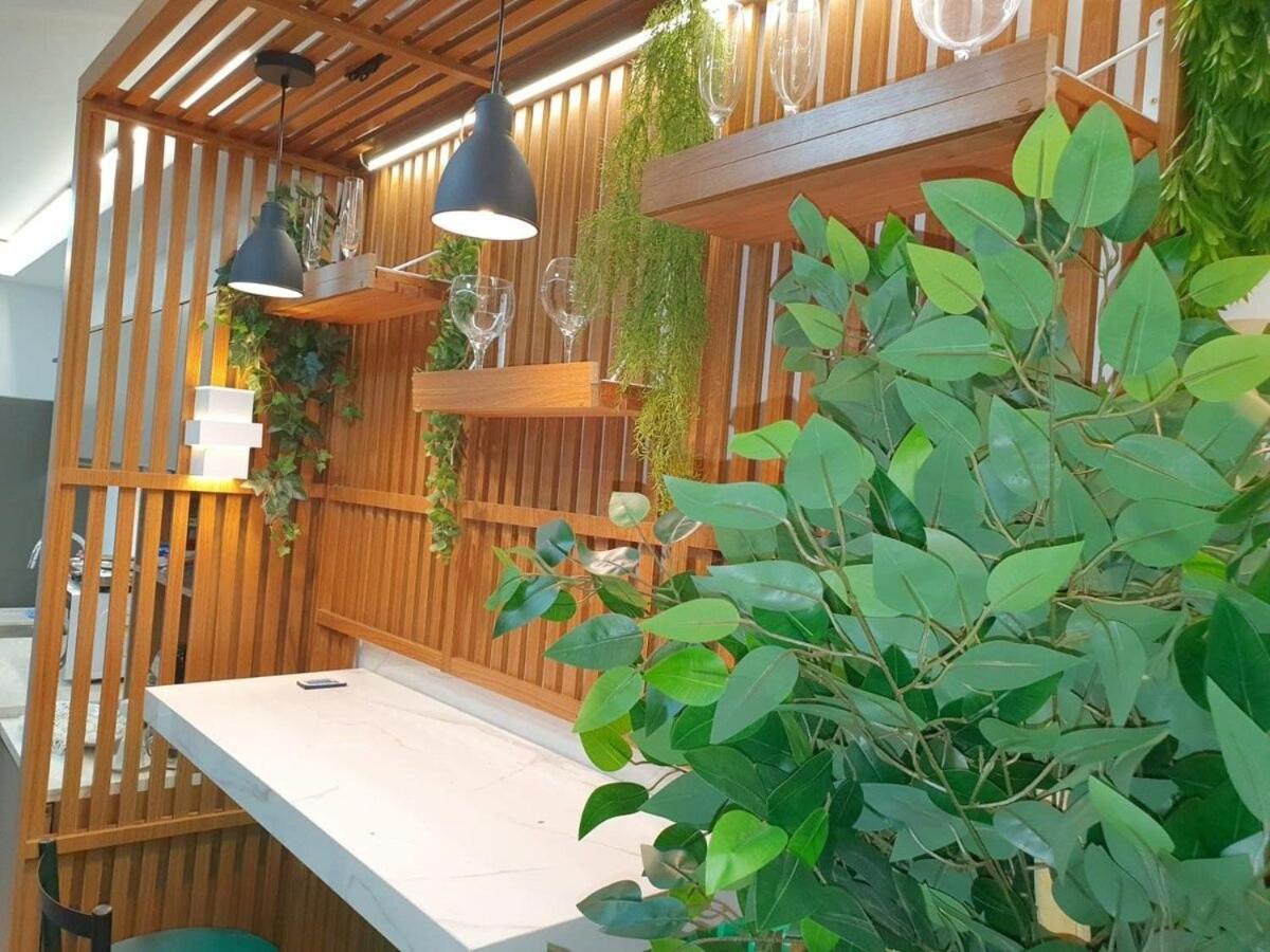 Apartamento Flat Av. Atlantica Em Frente Ao Mar, Estrutura Total