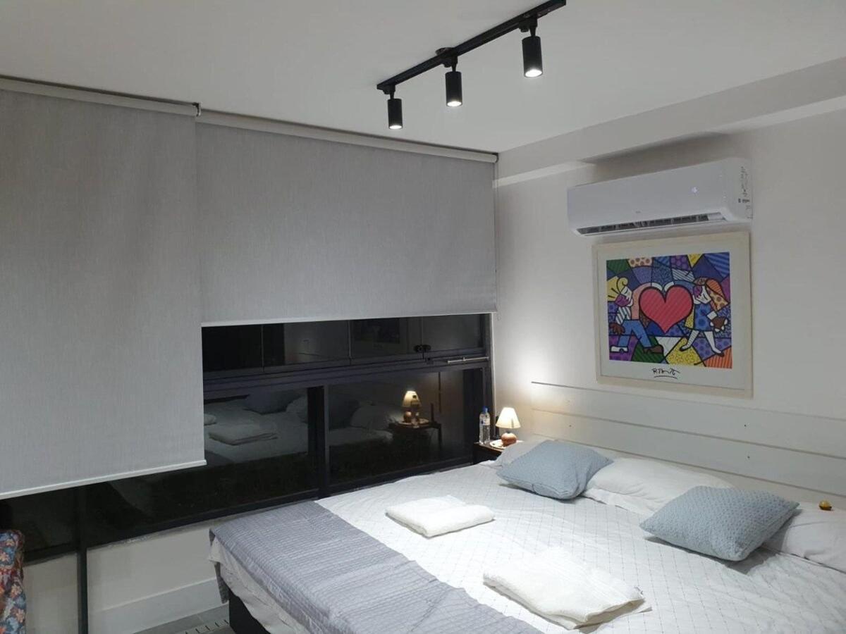 Apartamento Flat Av. Atlantica Em Frente Ao Mar, Estrutura Total *