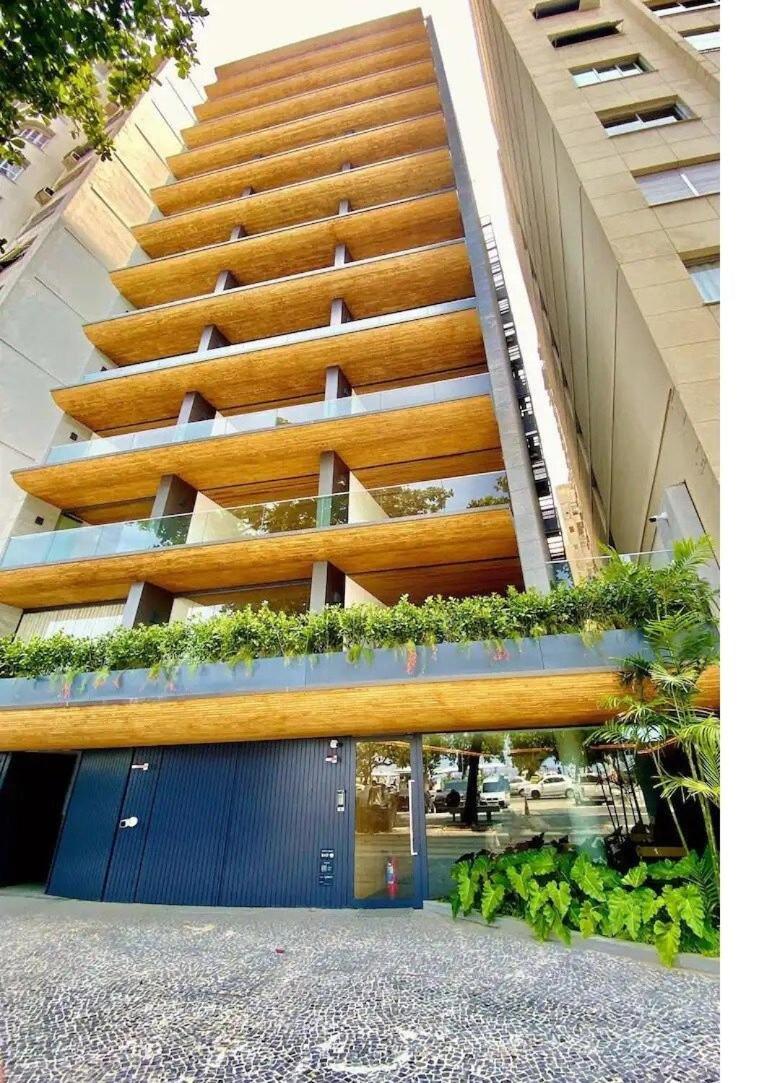 Flat Av. Atlantica Em Frente Ao Mar, Estrutura Total *