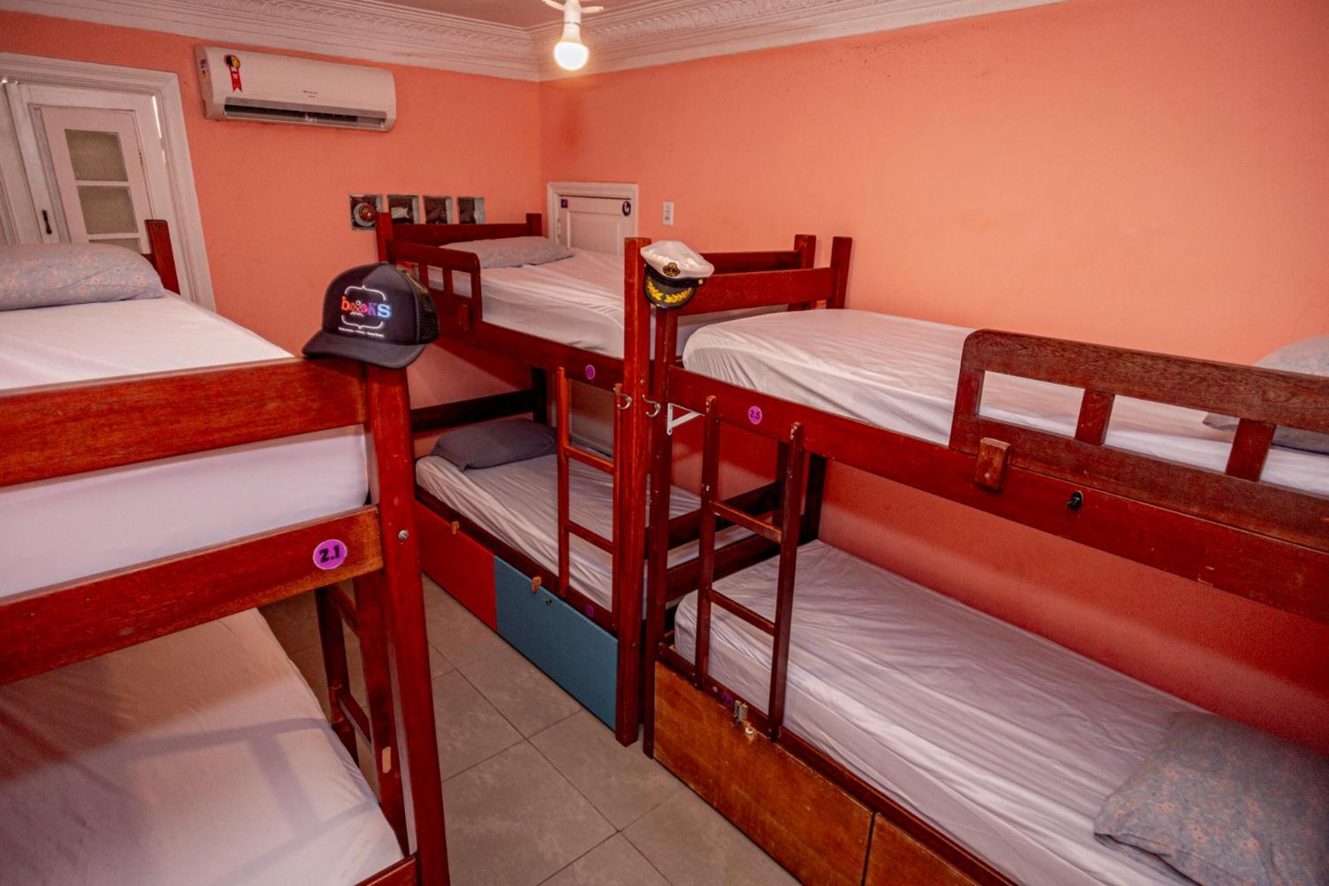 Hostel Books *
