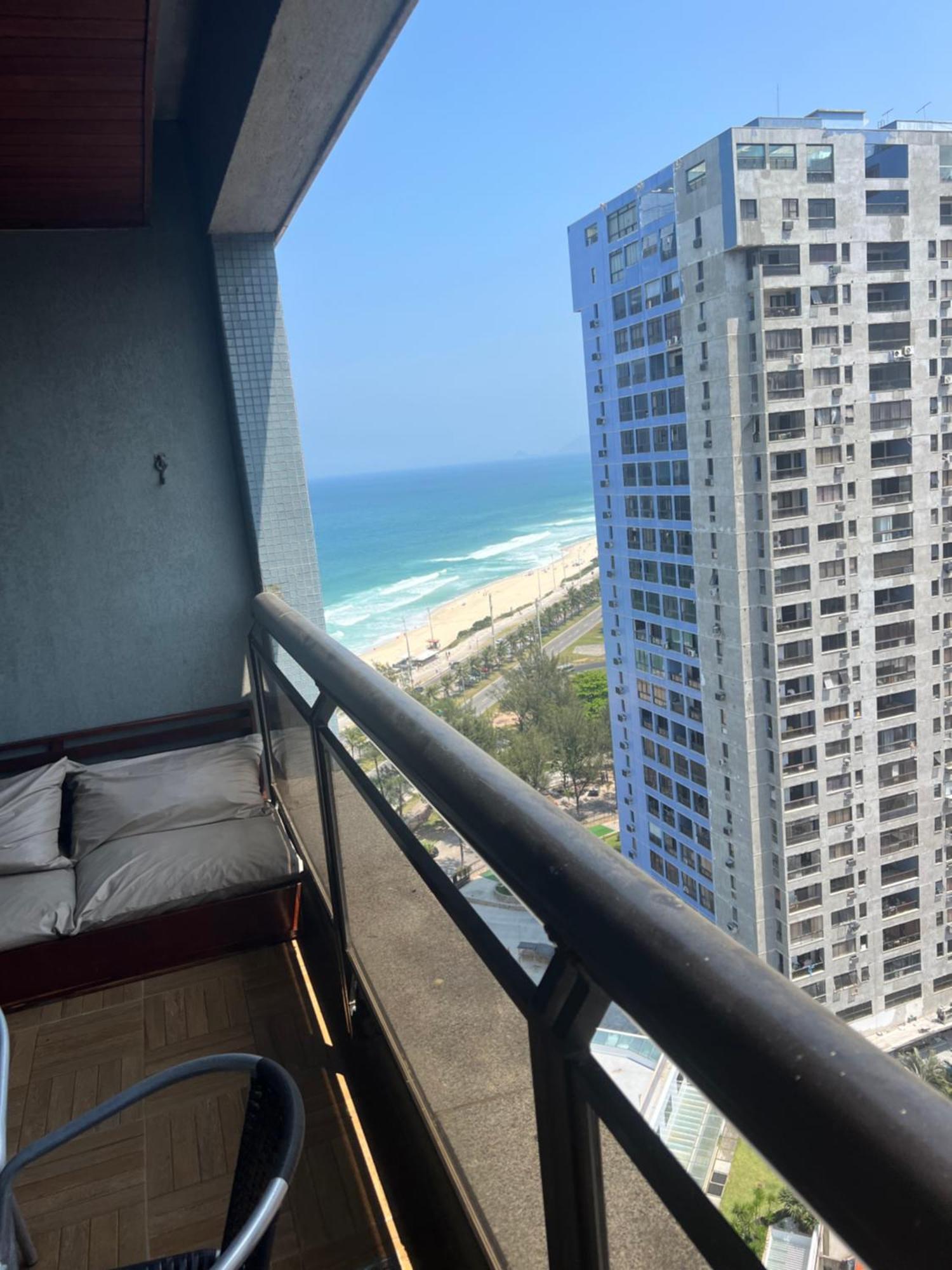 Em Frente A Barra Da Tijuca Rio de Janeiro