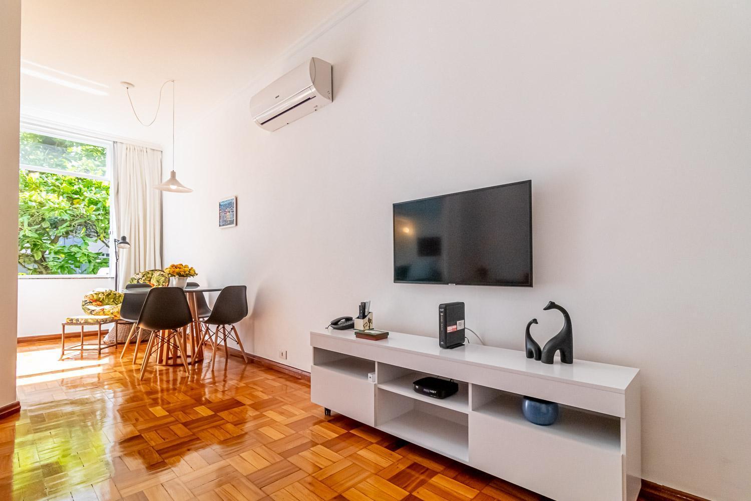 Apartment Vinicius De Moraes Ipanema *