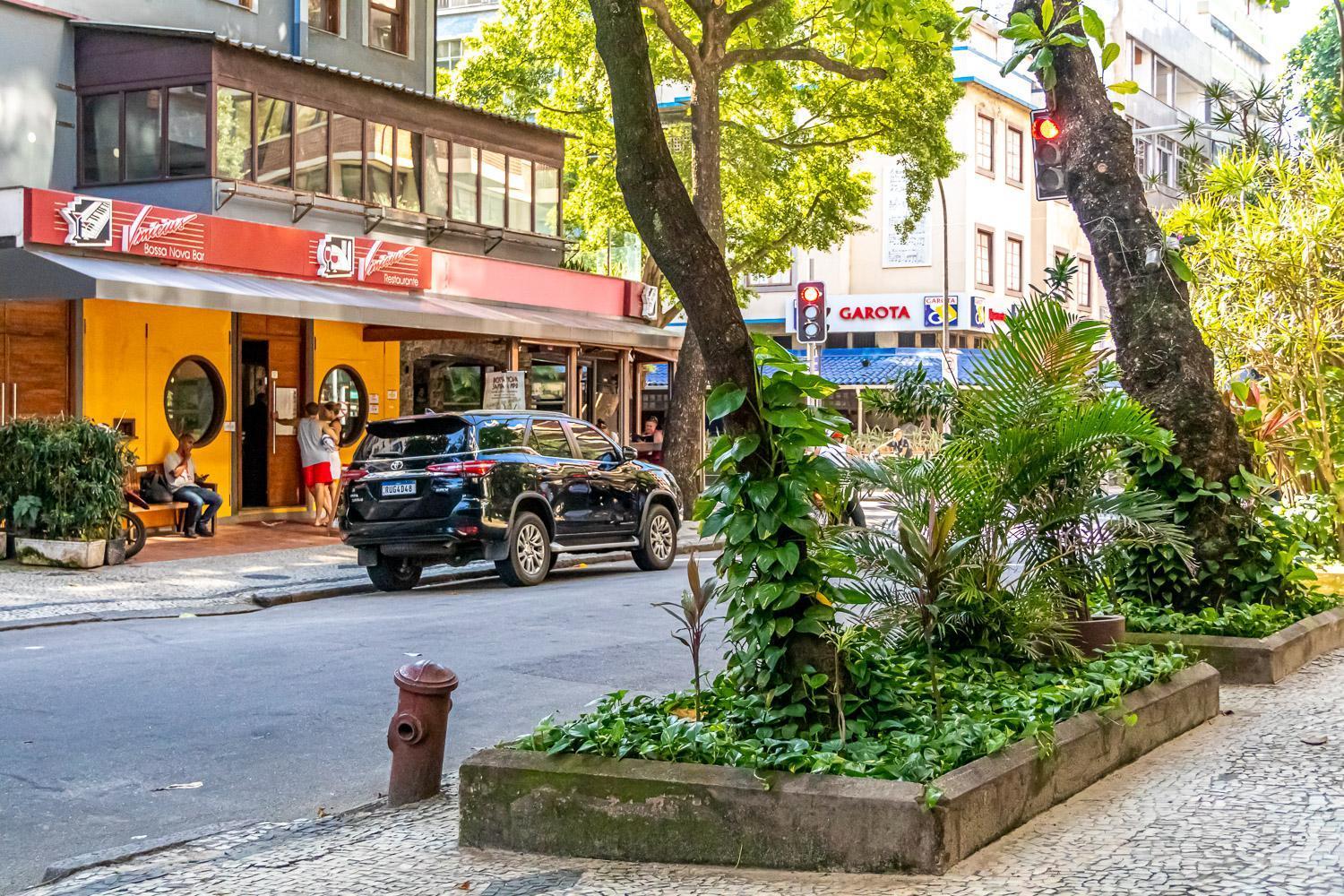 Apartment Vinicius De Moraes Ipanema