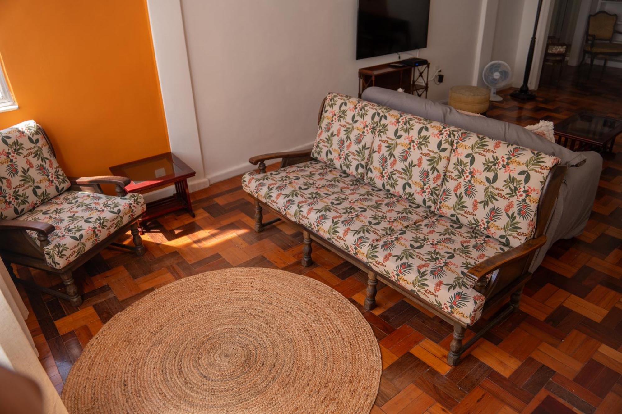 Apartamento Copacabana - Apto 3 Quartos - 3 Min Da *