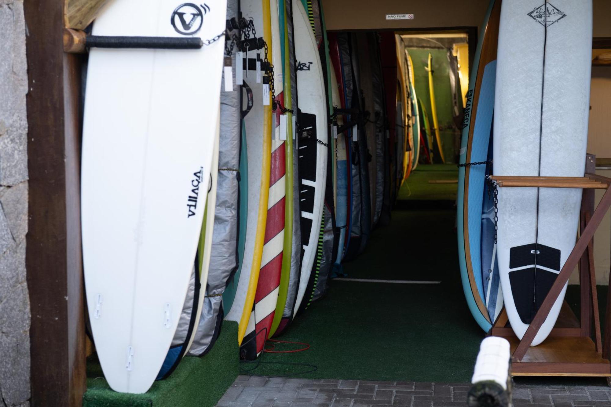 Longboard Paradise Hostel