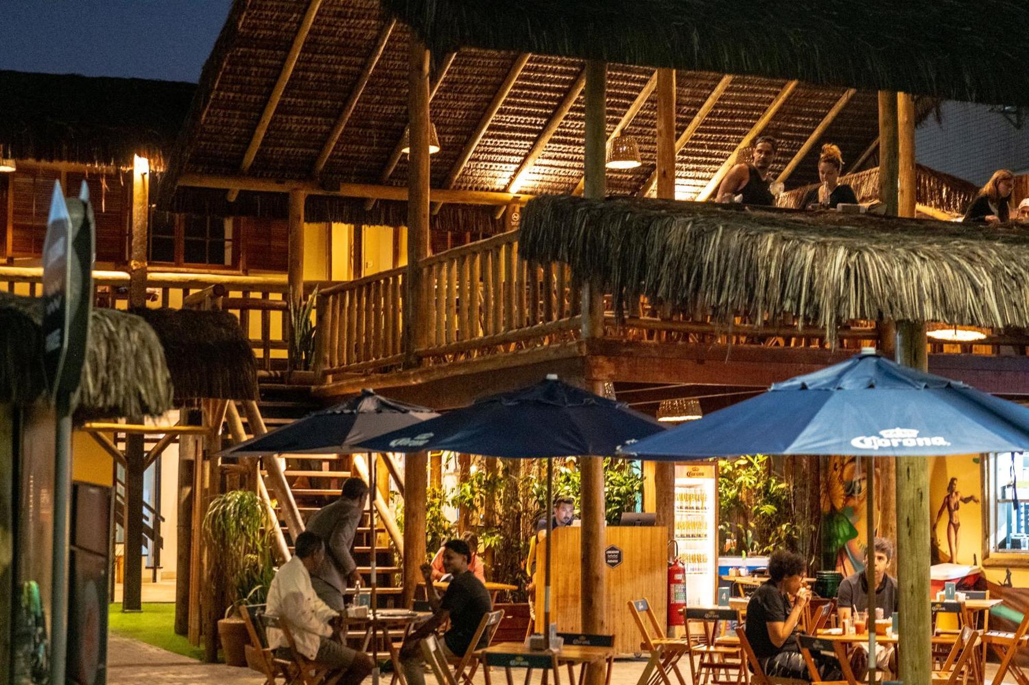 Hostel Longboard Paradise *
