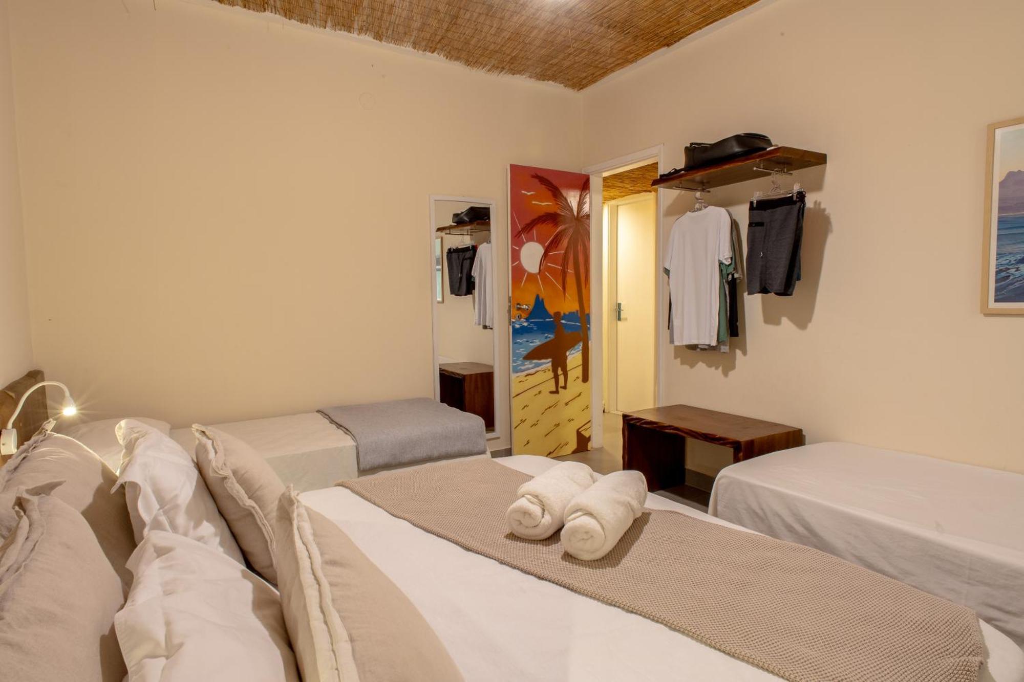 Hostel Longboard Paradise
