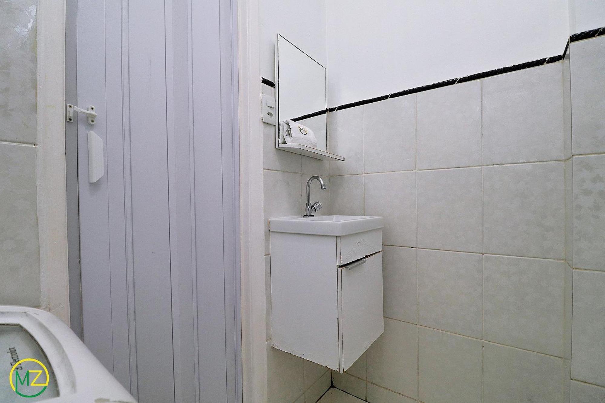 Apartamento Muito Economico P/ 3 Pessoas Em Copacabana