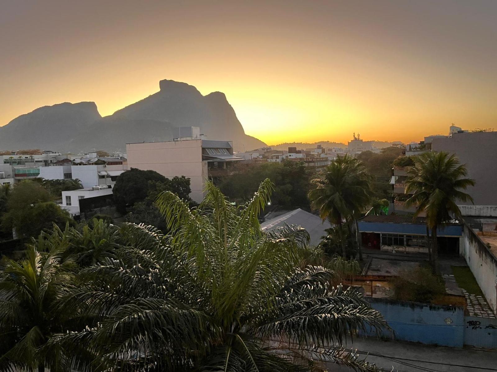 Apartamento Flat Em Frente A Praia Da Barra Rio de Janeiro
