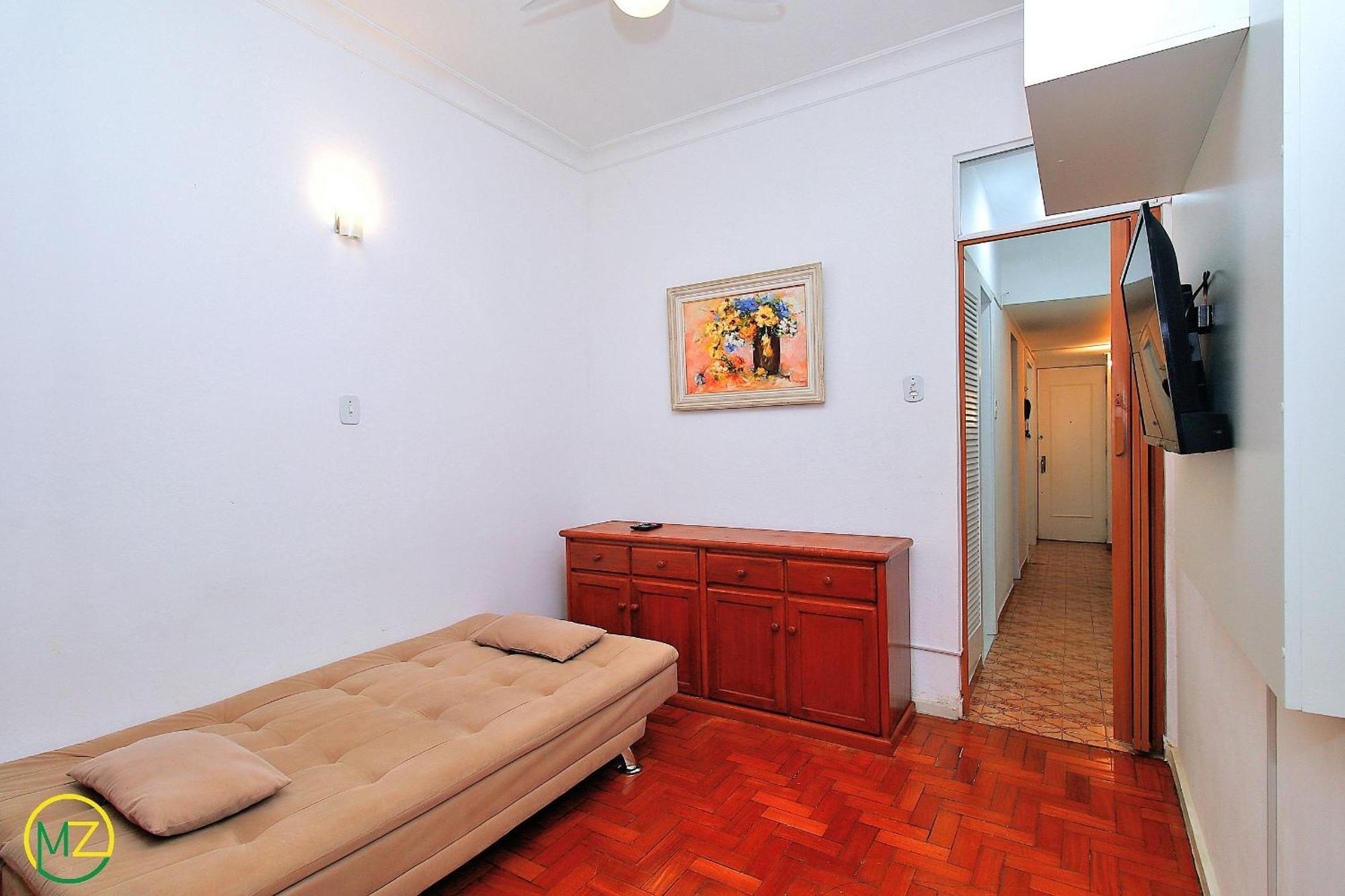Apartamento Simples E Barato Em Copacabana P/ 4 Pessoas Rio de Janeiro