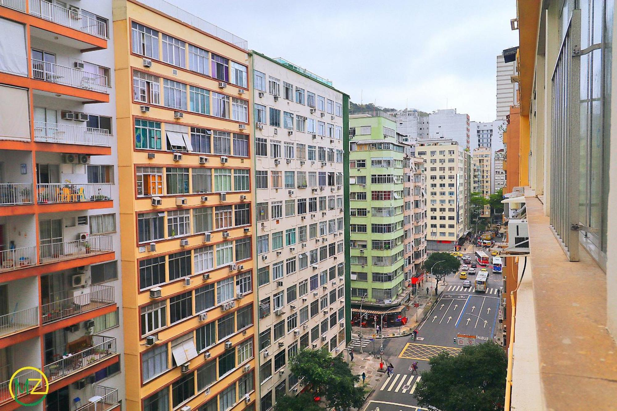 Simples E Barato Em Copacabana P/ 4 Pessoas *