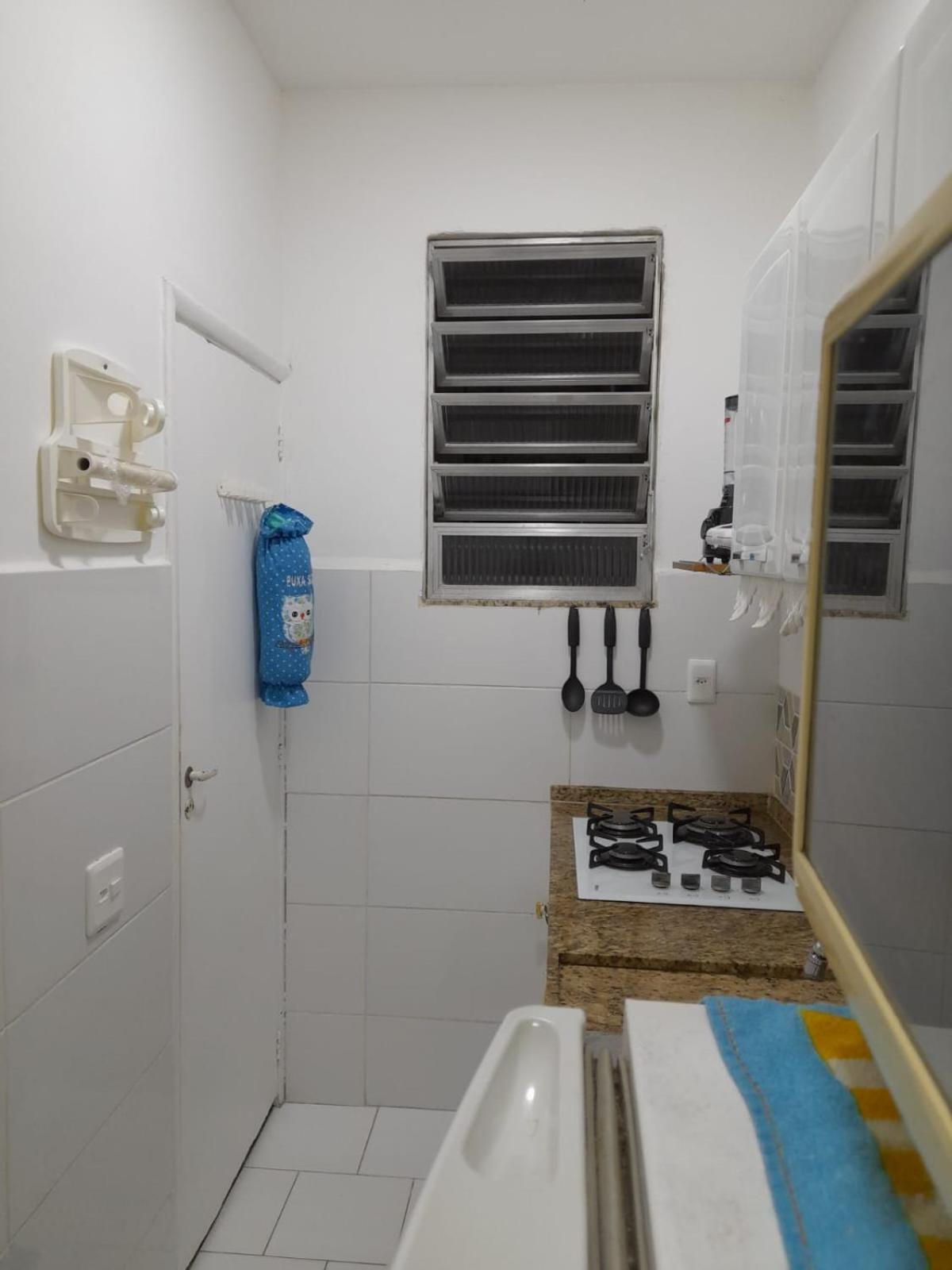 Otimo Sala E Copa *
