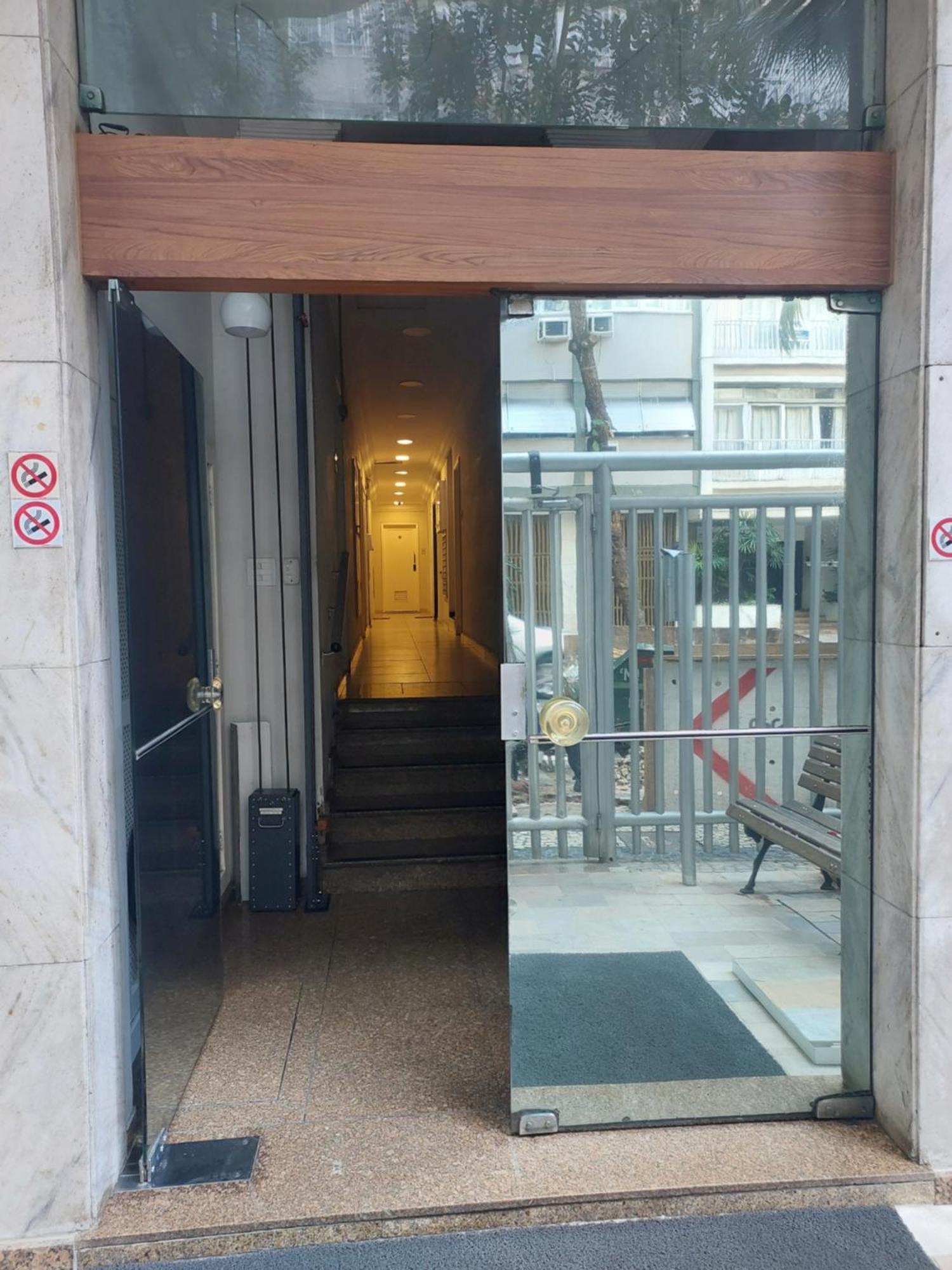 Ipanema Posto8 Com 1Quarto E 1Mesanino Flat40M2 Rua Hotel Fasano Apartamento