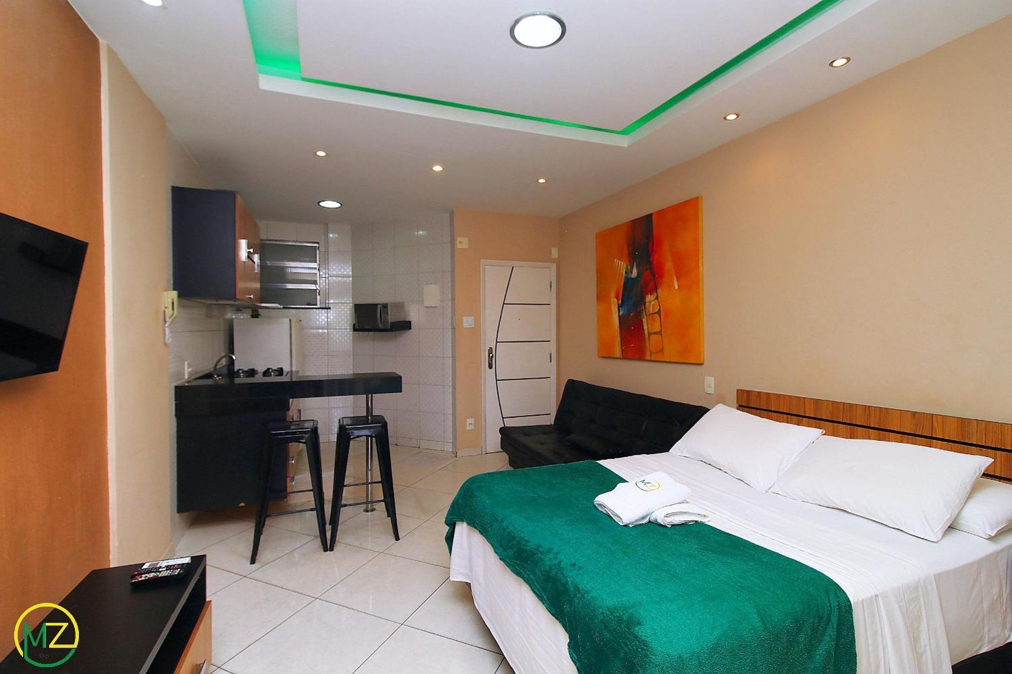 Com Pequena Varanda Em Copacabana Apartamento