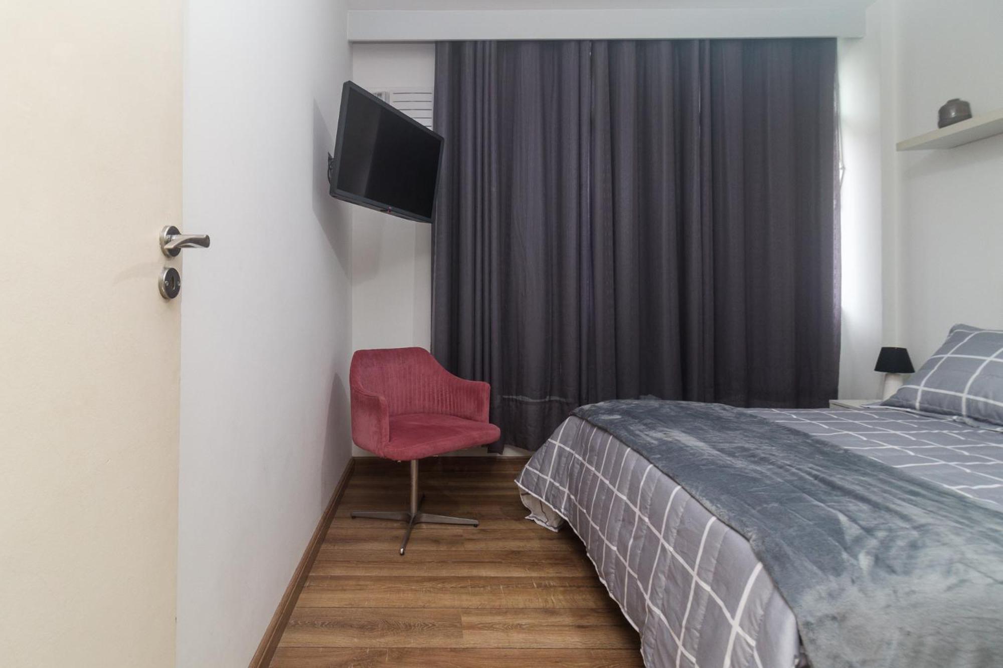 Apartamento 3 Quartos No Leblon Ff702 *