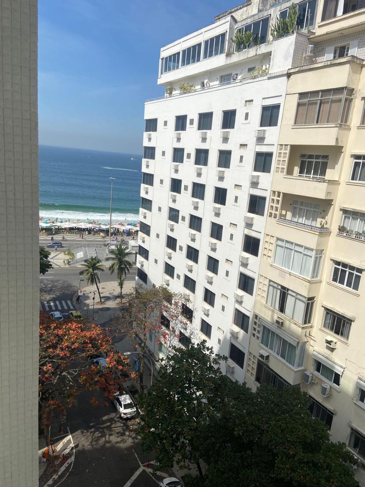 Lindo Em Copacabana