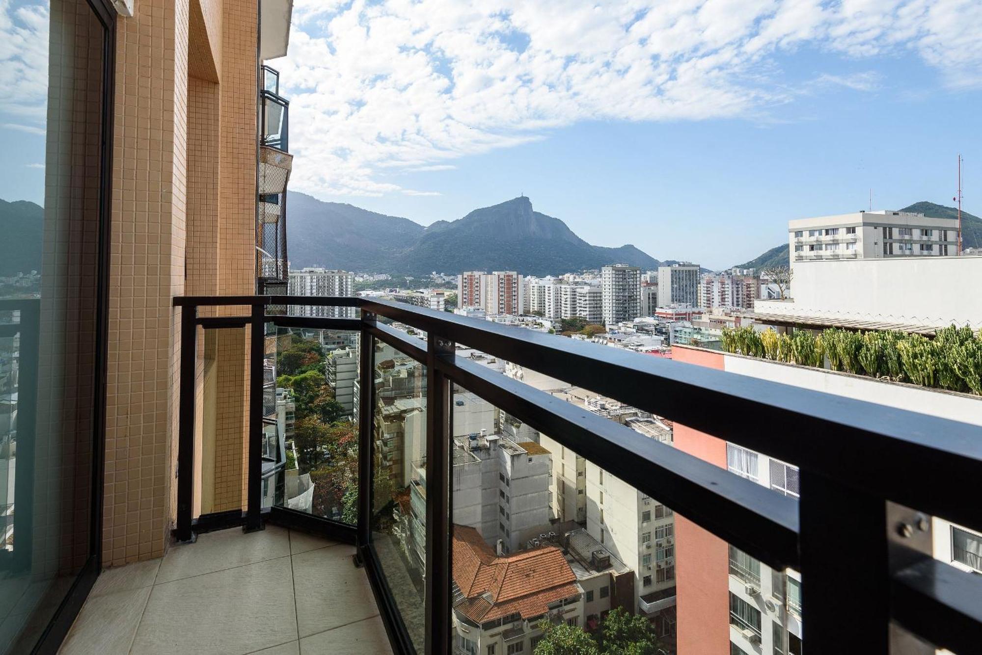 Flat Com Piscina, Varanda, Vista Mar E Cristo