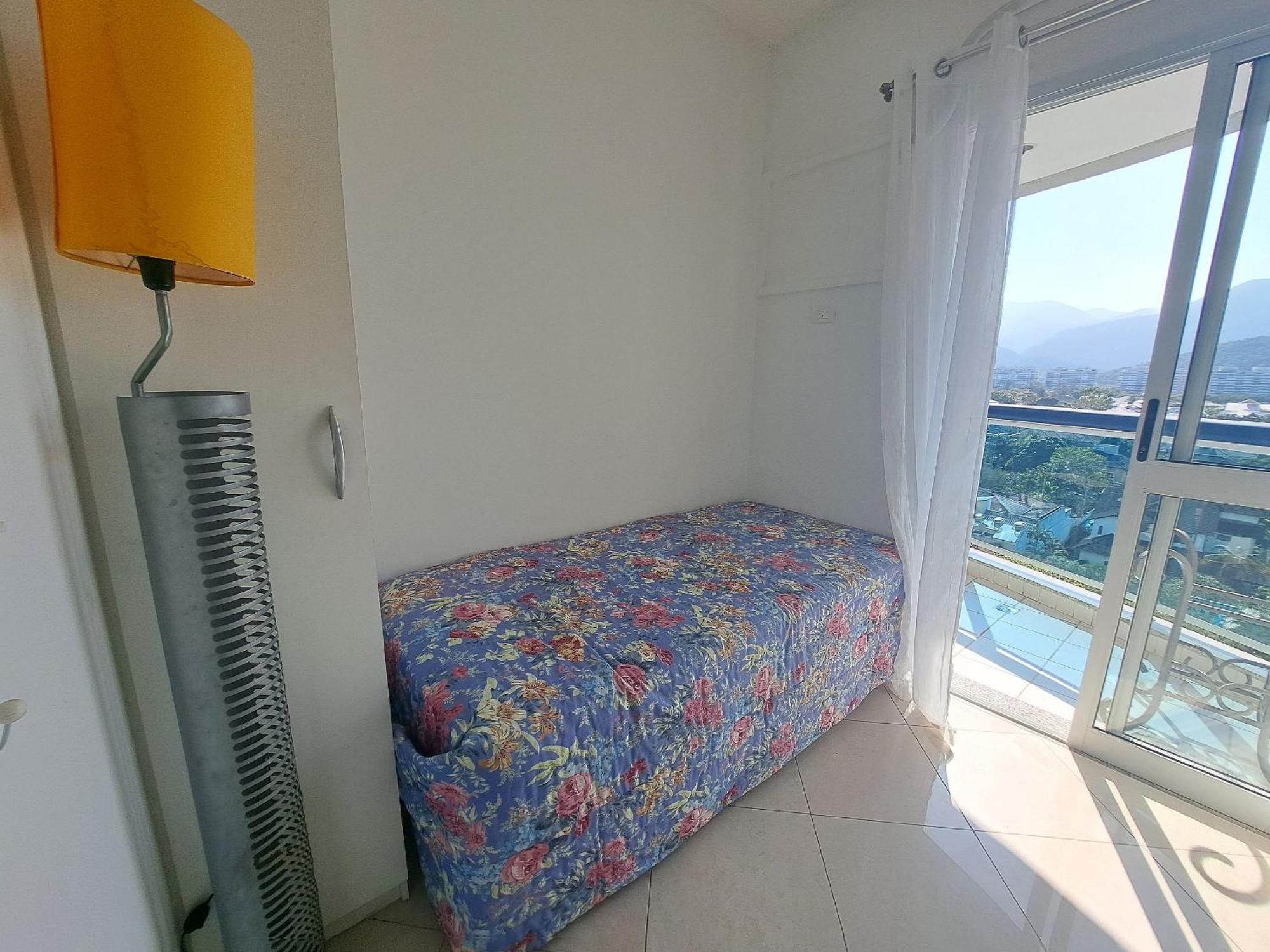 Privativo Em Apto Barra Com Vista - Com Anfitriao Apartamento *
