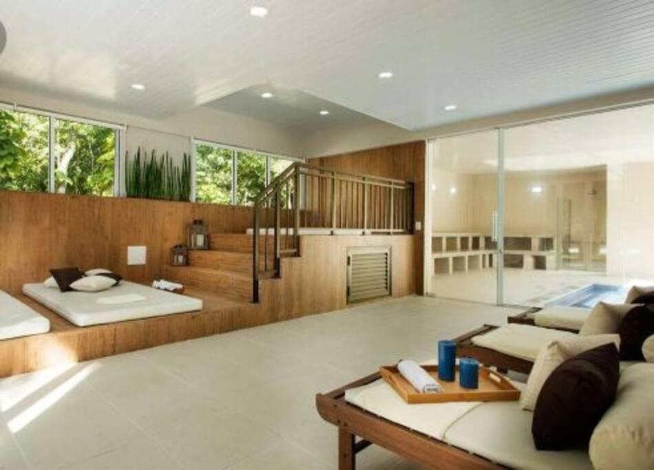 Otimo Lazer Completo, 2 Quartos, Praias, Junto A Natureza ,1km Rio Centro 4kmpolimpico &arena * Rio de Janeiro