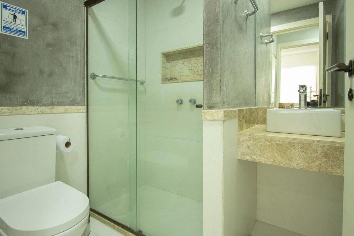 Flat De Copacabana - Pe Na Areia Hotel