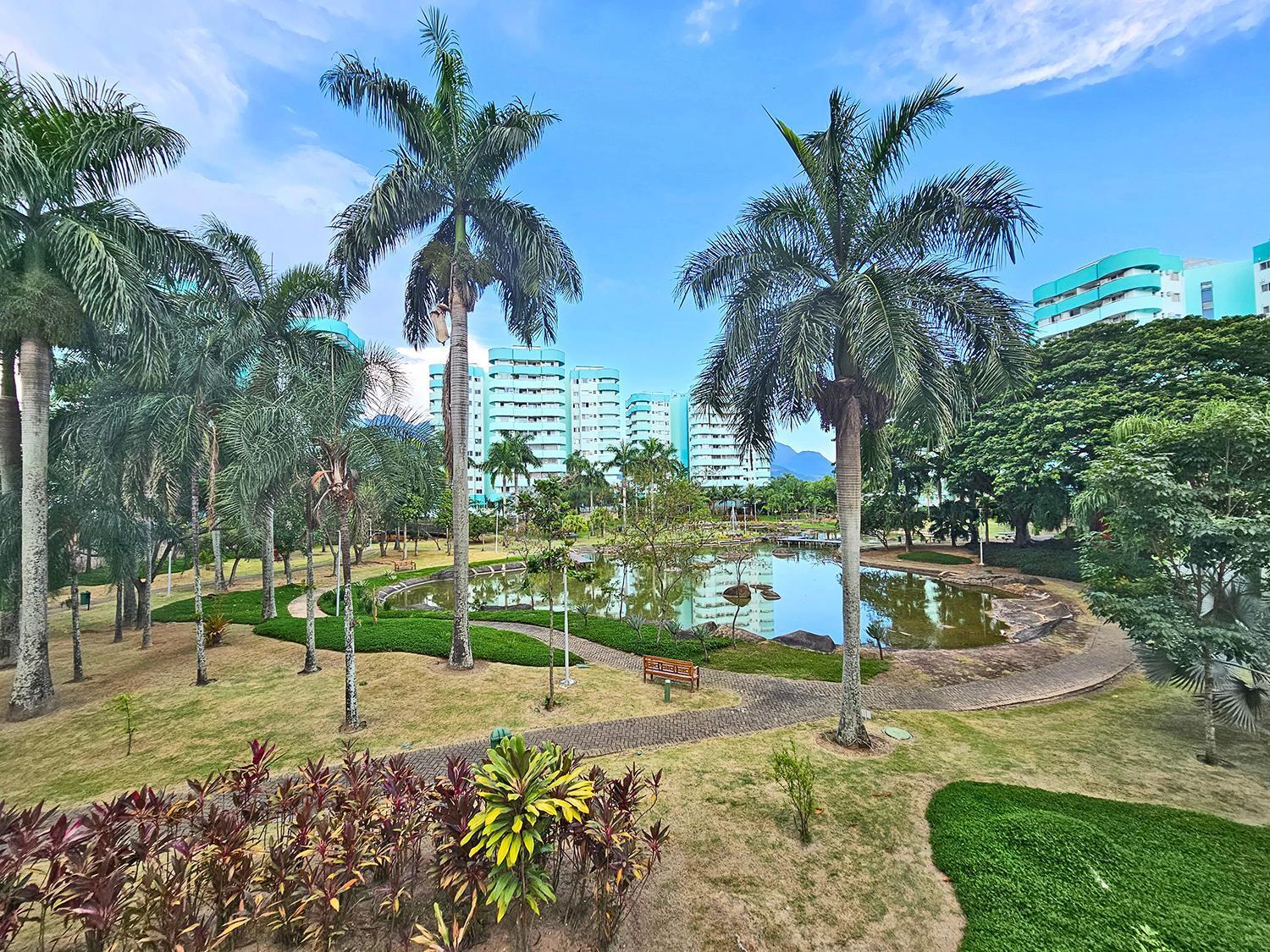 Charmoso Na Barra Da Tijuca Proximo Ao Riocentro, Com Piscina E Estacionamento Apartamento