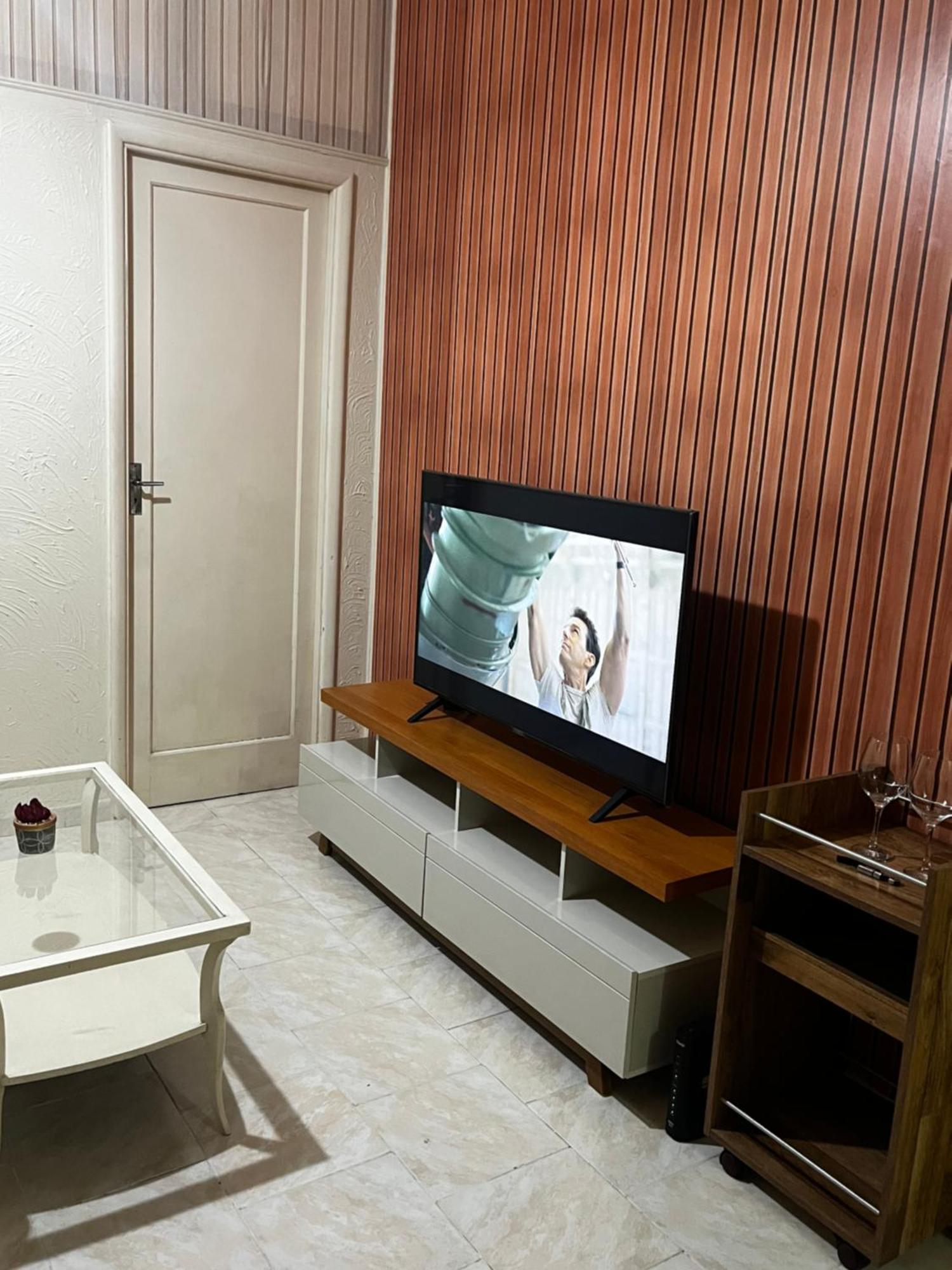 Apartamento Apartamento, E Streaming - 100m Da Orla De Copacabana *