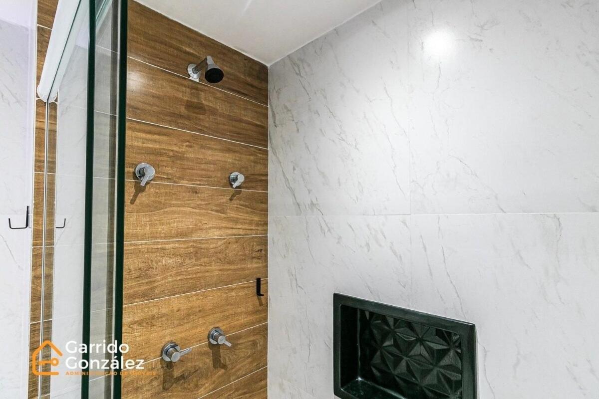 Novo E Contemporaneo Studio No Centro-rj/com Ar Apartment